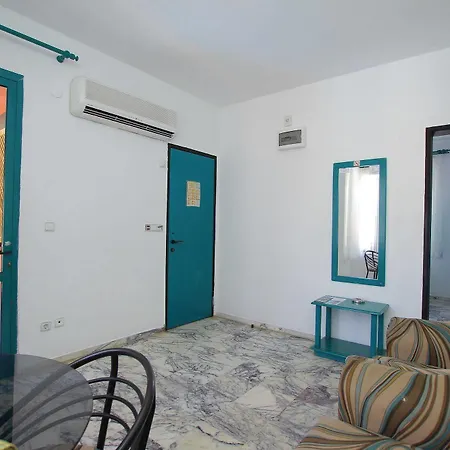 Grand Aquarium Hotel 4*