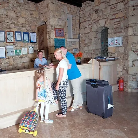 Grand Aquarium
