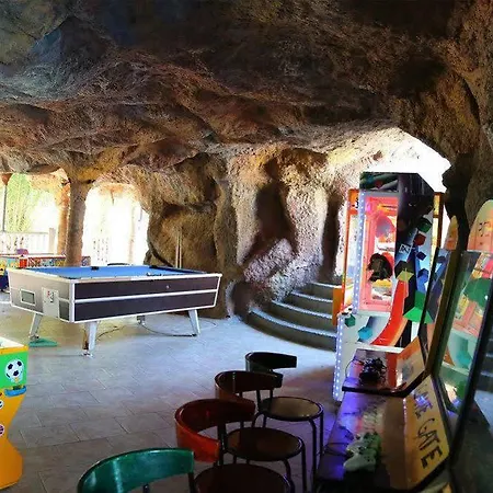 Grand Aquarium 4* Icmeler