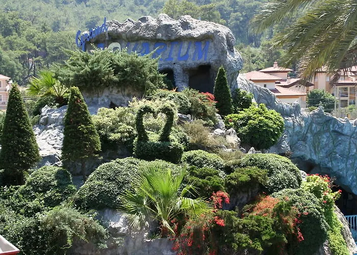 Hotel Grand Aquarium 4*