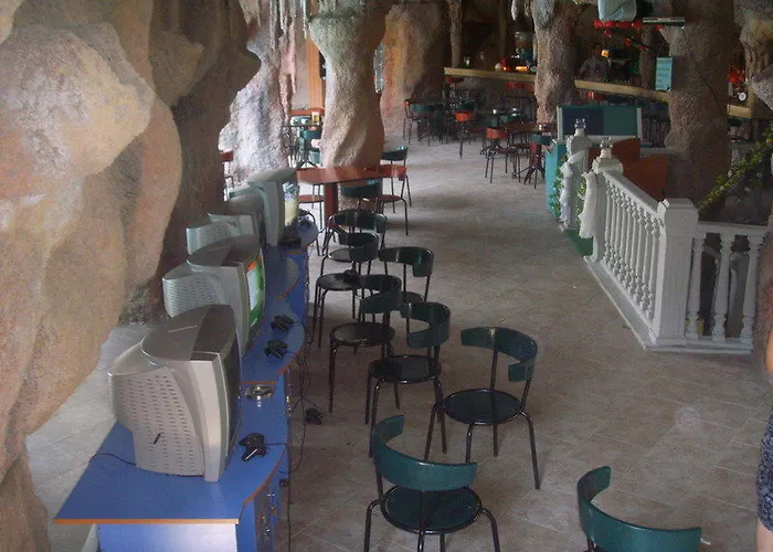 Отель Grand Aquarium