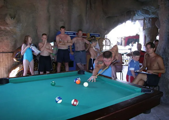 Отель Grand Aquarium