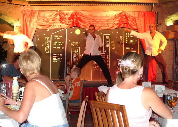 Grand Aquarium Ичмелер