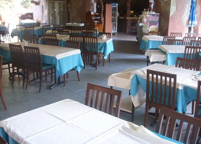 Grand Aquarium Ичмелер