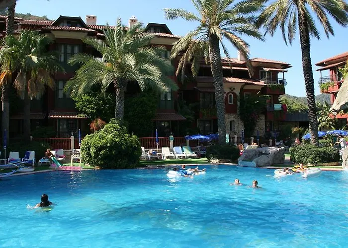 Grand Aquarium 4* Ичмелер