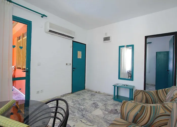 Grand Aquarium Отель 4*