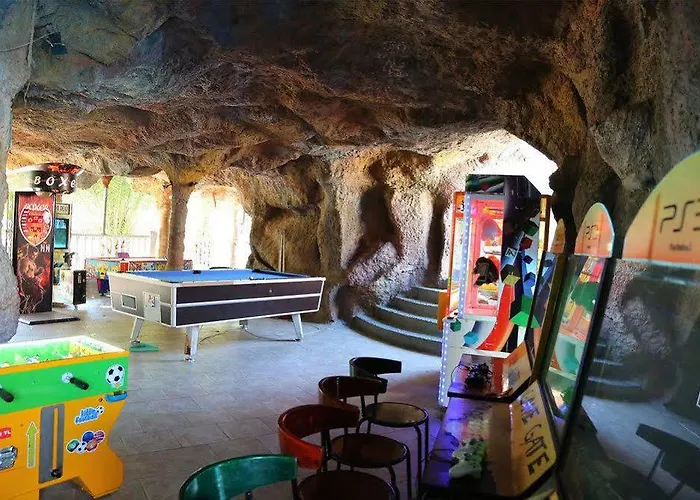 Grand Aquarium 4* Ичмелер