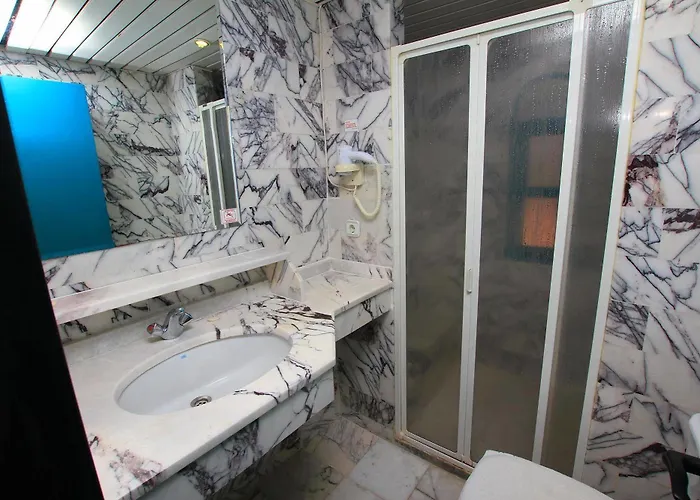 Отель Grand Aquarium