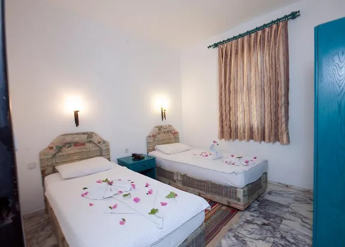 Отель Grand Aquarium 4*